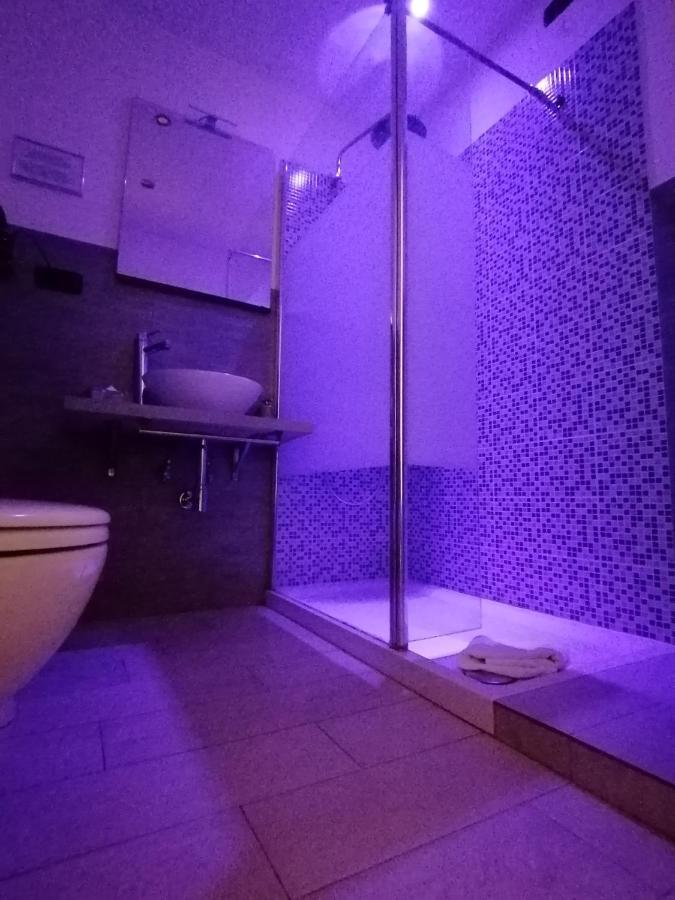 Hotel Chroma Italy - Chroma Deka Exteriér fotografie